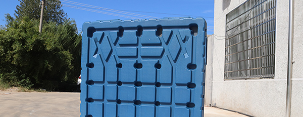 注塑、滾塑和吹塑的區(qū)別