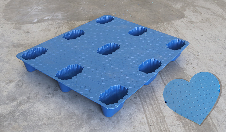 你會(huì)洗托盤嗎？吹塑托盤廠家，教你托盤清潔攻略